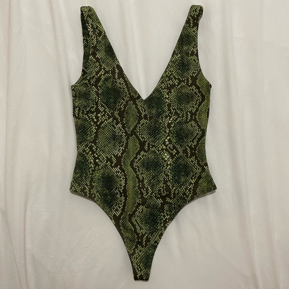 BABATON Contour Bodysuit 🐍 - Picture 1 of 3